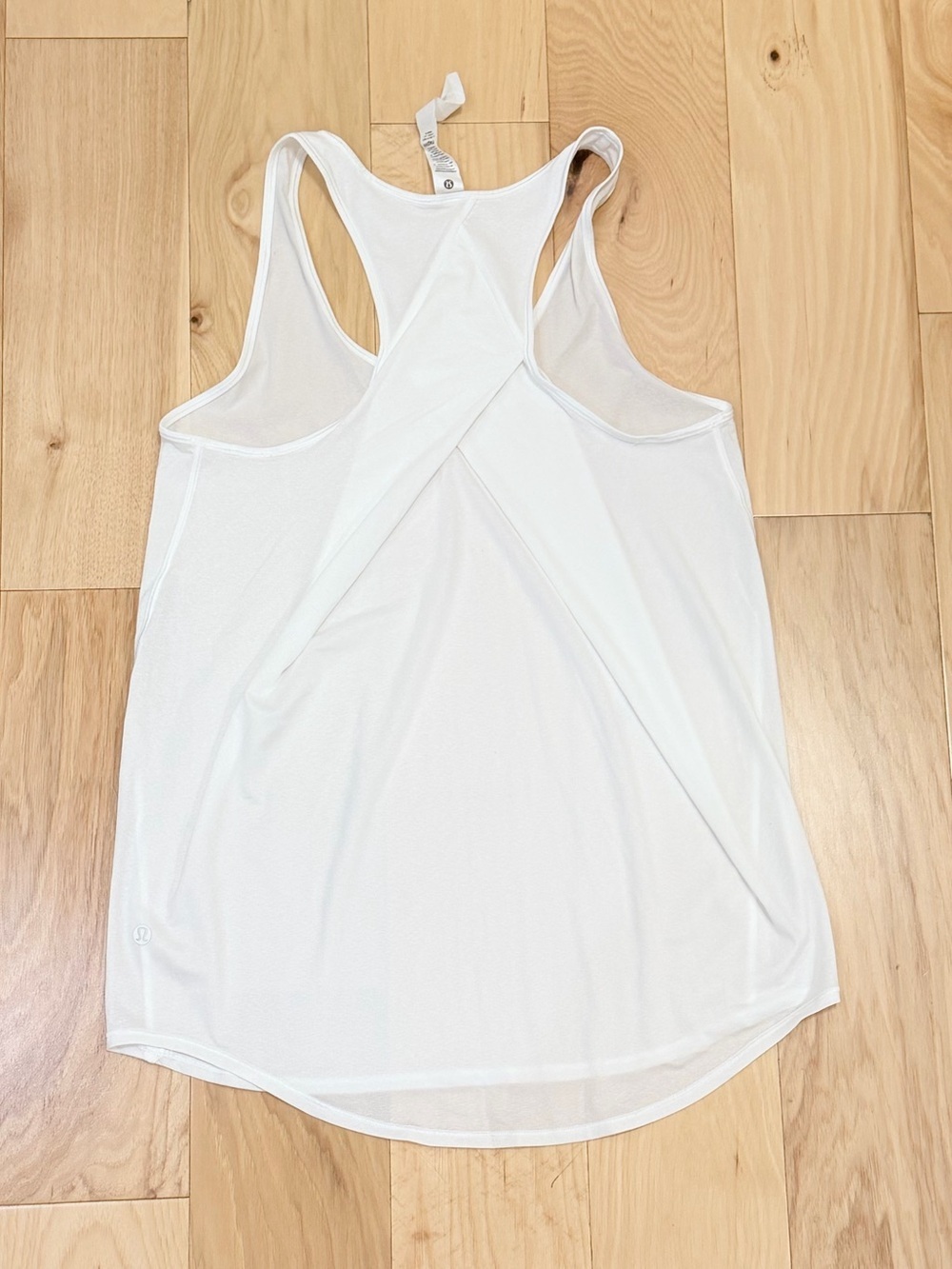 LIKE NEW Lululemon Women’s Essential Tank Pleated *Jersey
